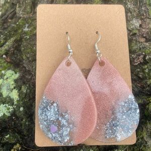 Champagne pink and silver flake teardrop earrings